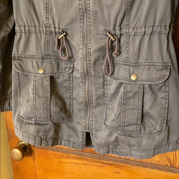 Utility Jacket - Picture 3 of 4
